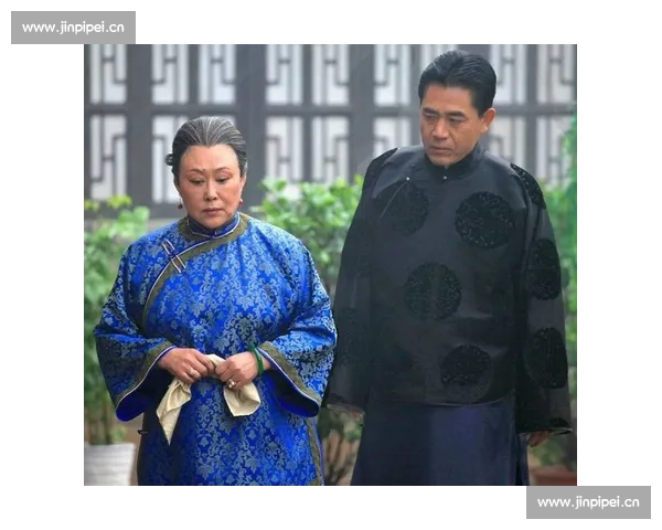 《大宅门风云百年家族恩怨情仇的兴衰演绎与历史命运的交织》